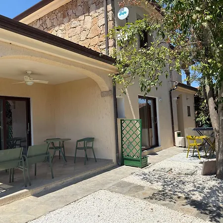 Mariposa Guest house 3*