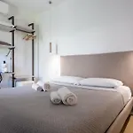 Mariposa Konukevi 3*